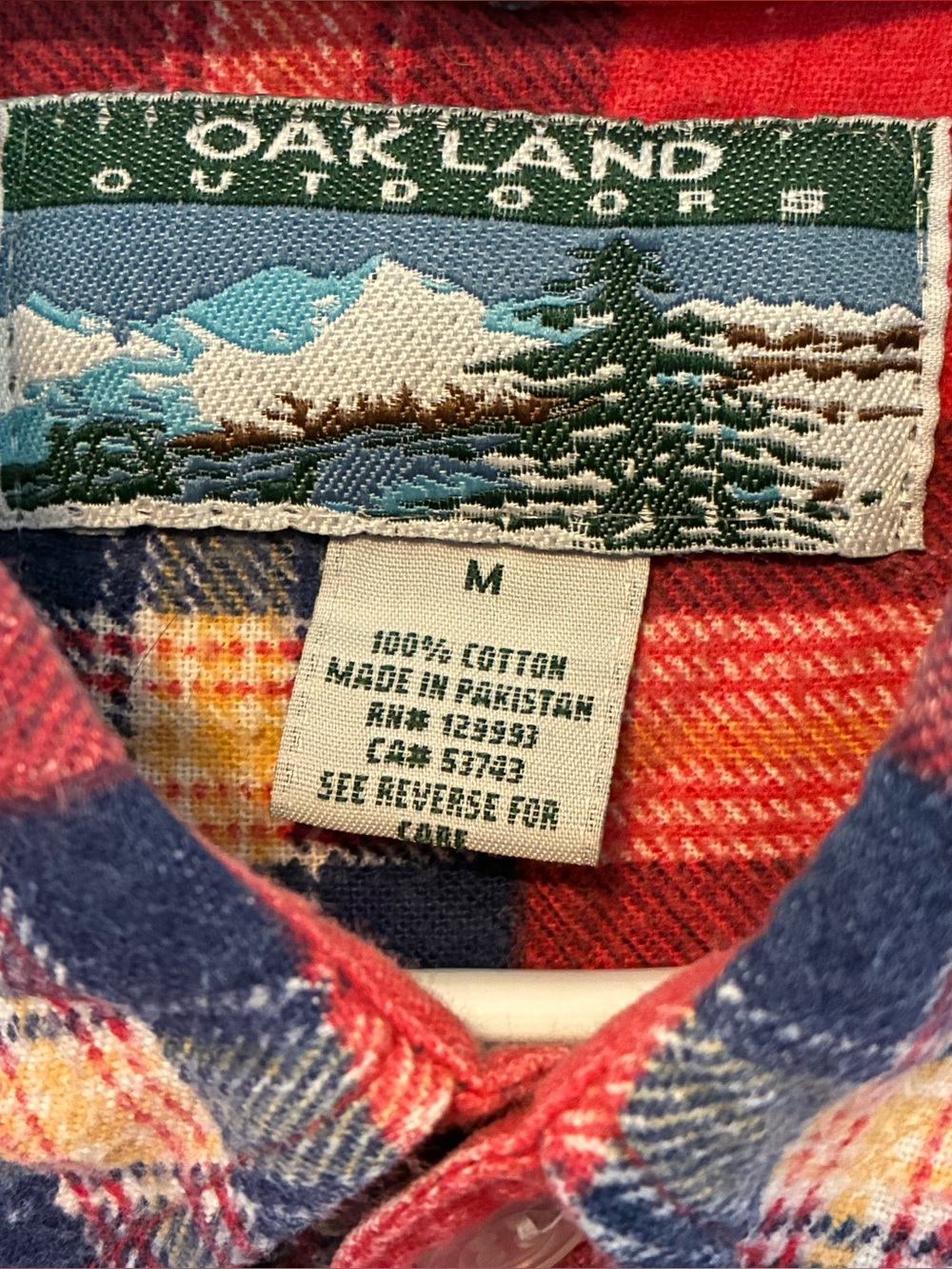 VINTAGE BUTTON UP - Picture 2 of 4